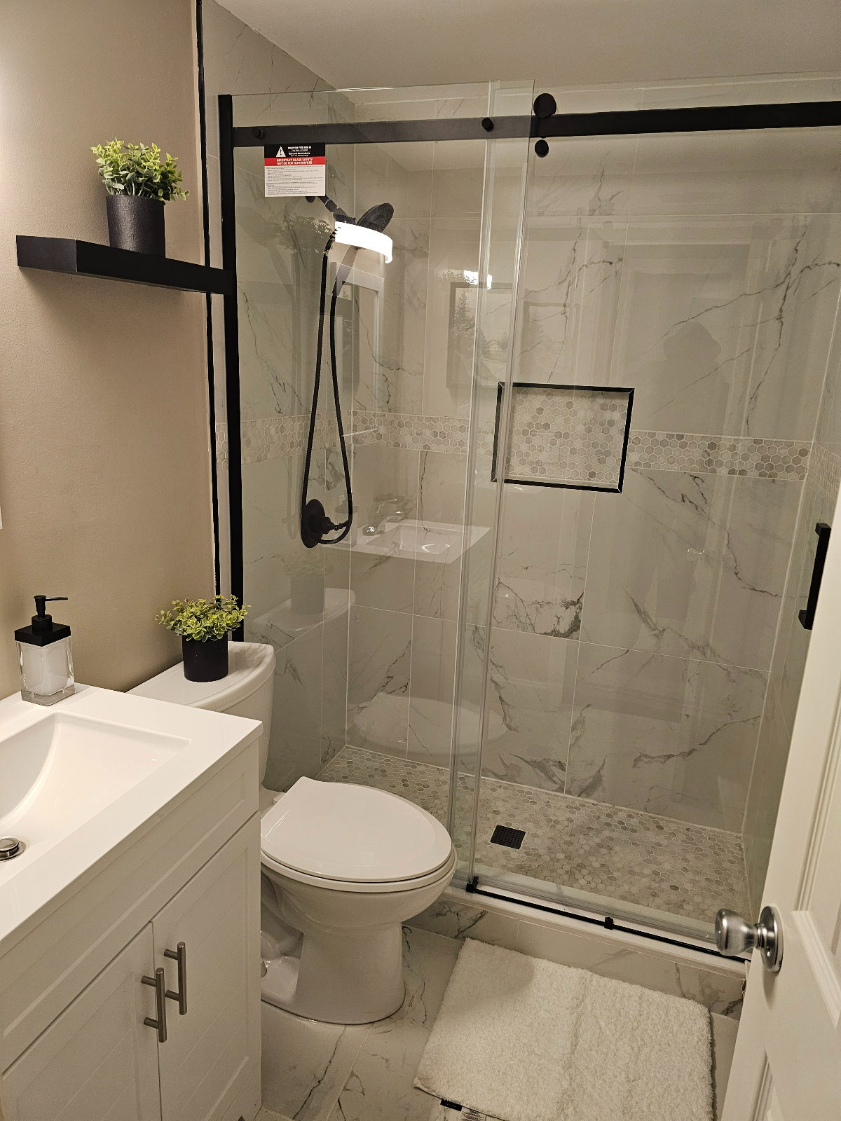 Private One Bedroom Apt- Lyncourt Area, Syracuse NY - Photo 2