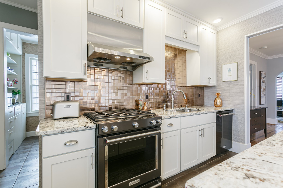 PineappleROC South Wedge Chic - Photo 5