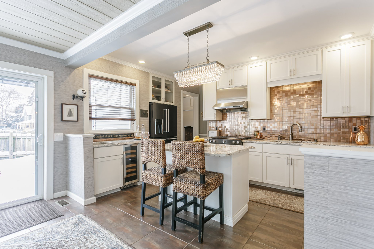 PineappleROC South Wedge Chic - Photo 2