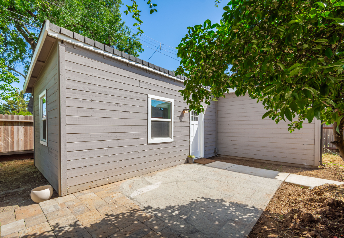 Private ADU/Guest House - Newly remodeled, Fully Furnished in heart of Sacramento - Photo 3