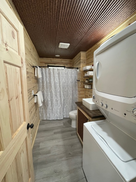 Cabin with Beautiful Mountain views - Photo 5