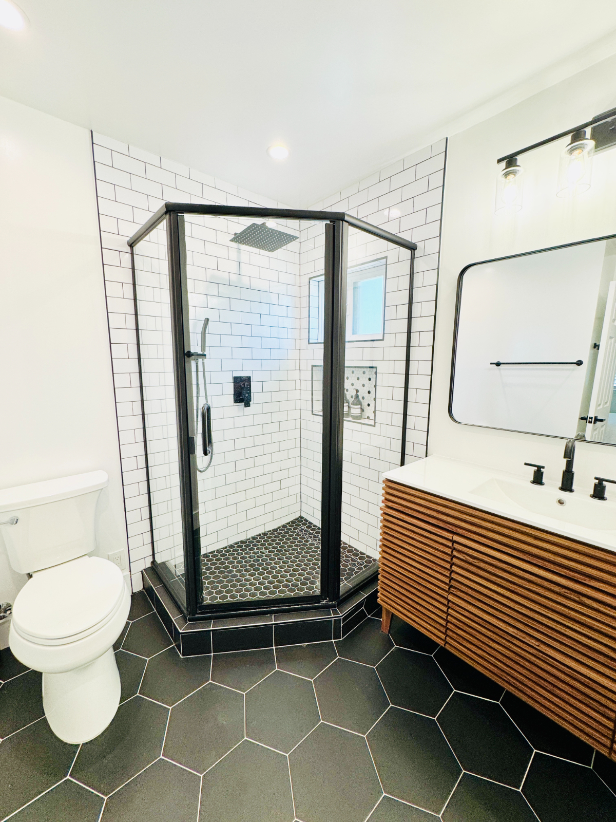 Remodeled / In-Unit Laundry / Utilities Included / Quiet Cul-De-Sac near Downtown SJ - Photo 3