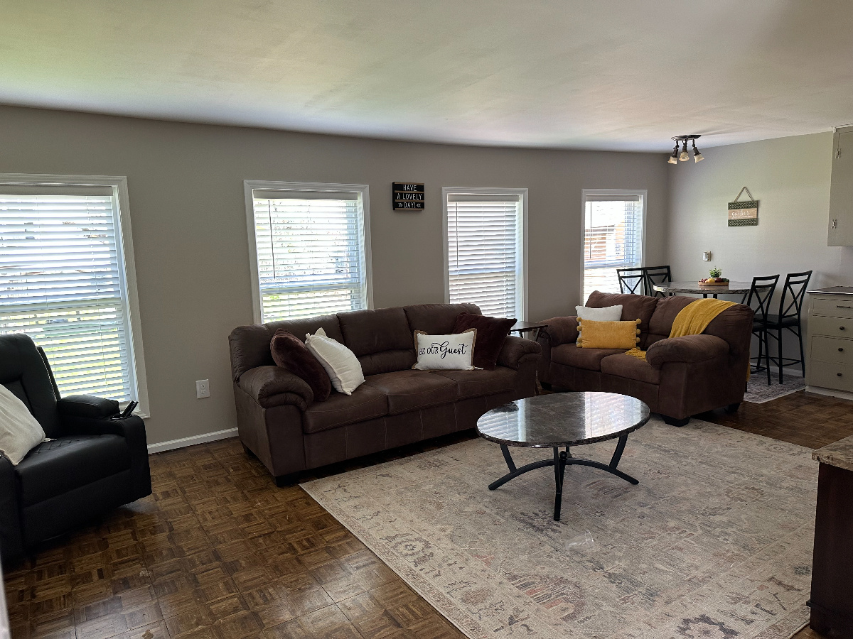 Serene, Wonderful, convenient house near the historical charming Seneca Falls downtown - Photo 3