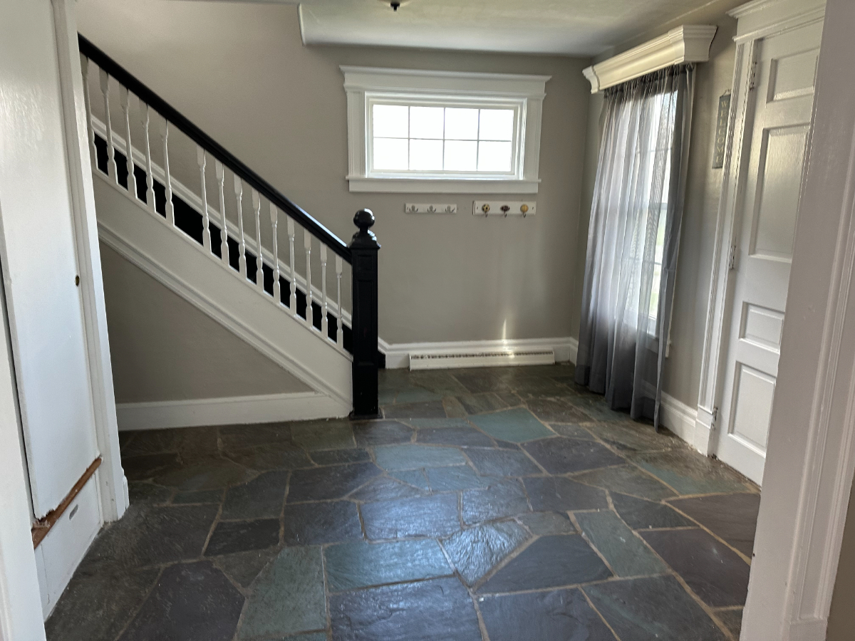 Serene, Wonderful, convenient house near the historical charming Seneca Falls downtown - Photo 6