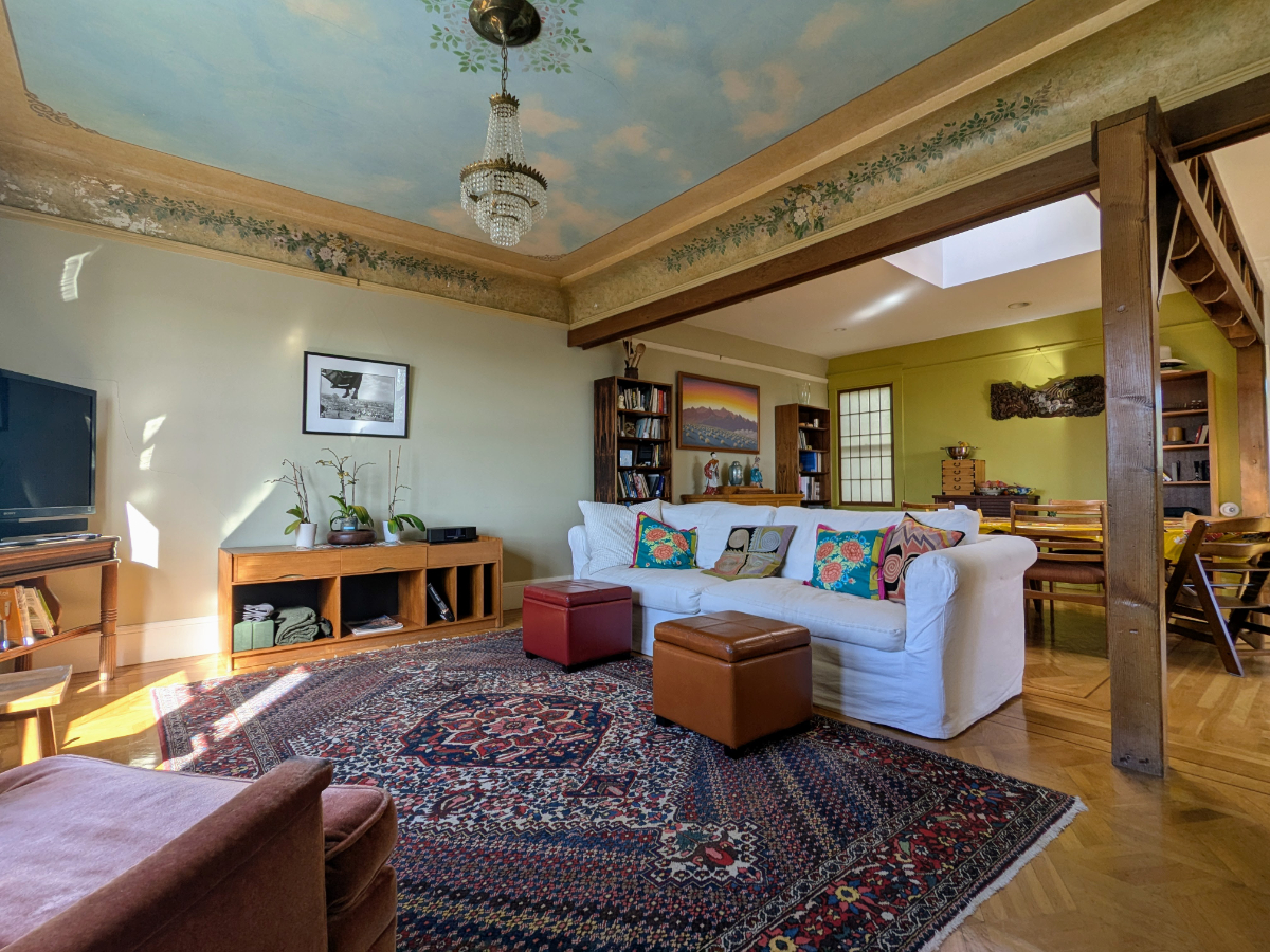 Relax with the whole family at this peaceful and unique oasis nestled at the top of Bernal Heights. - Photo 5