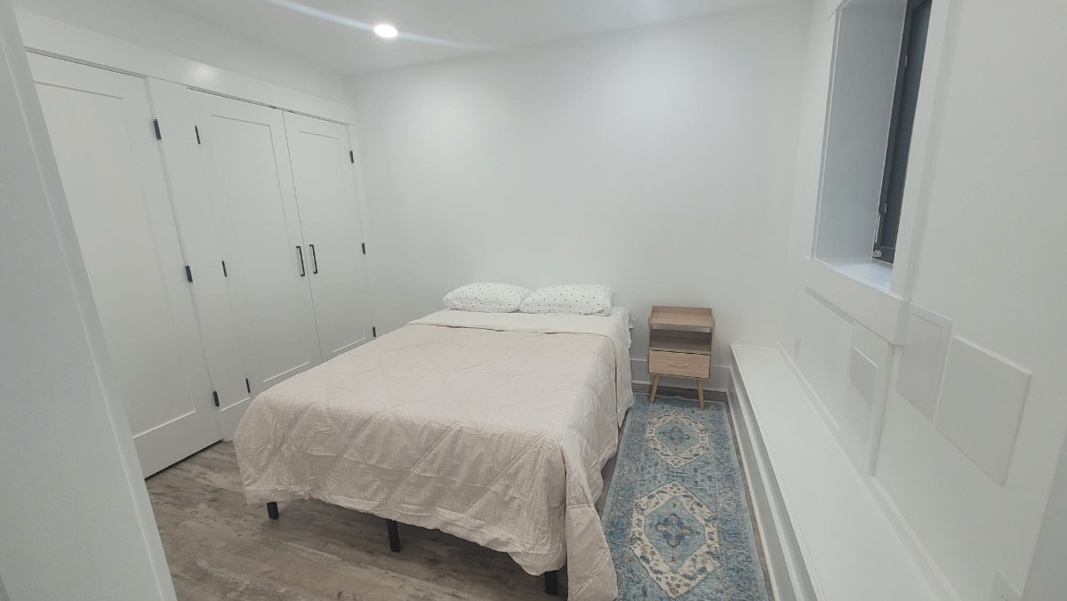 Fully Equipped 2BR Basement Apartment--Bike Station & Bus Just Steps Away - Photo 8