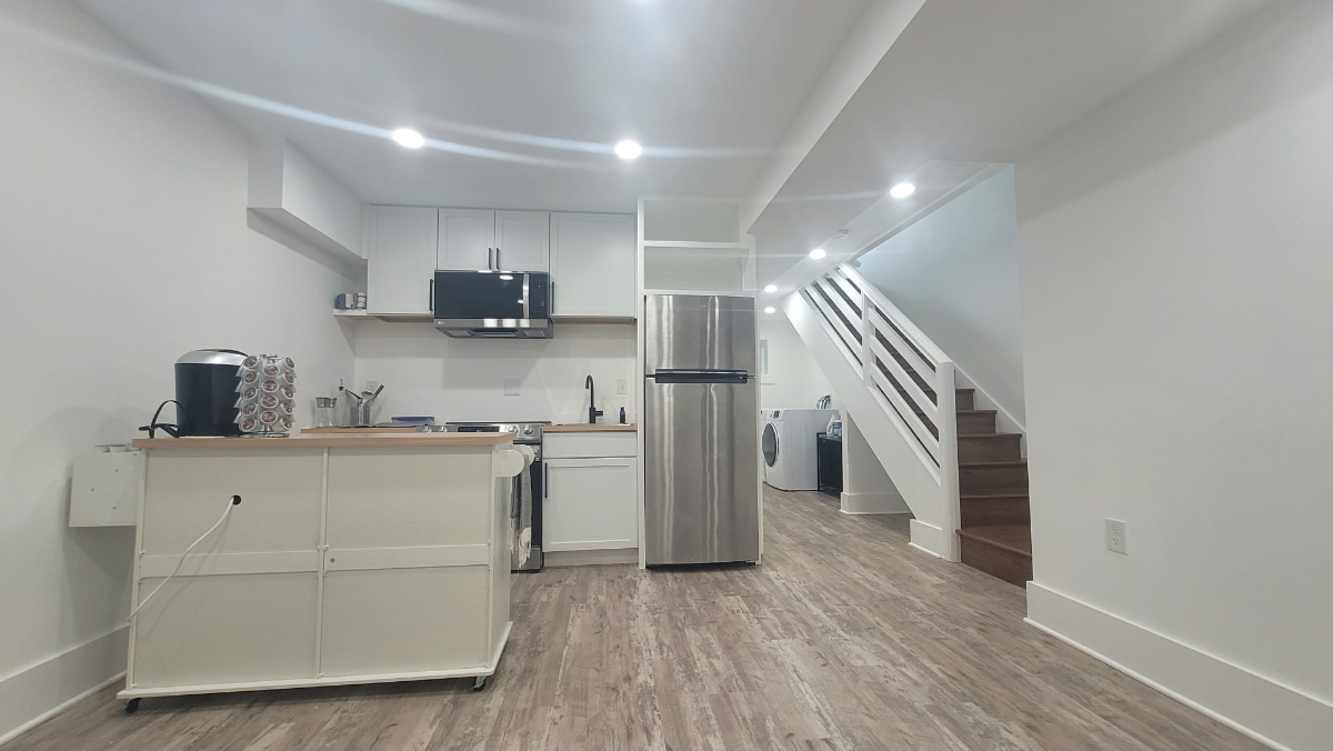 Fully Equipped 2BR Basement Apartment--Bike Station & Bus Just Steps Away - Photo 6