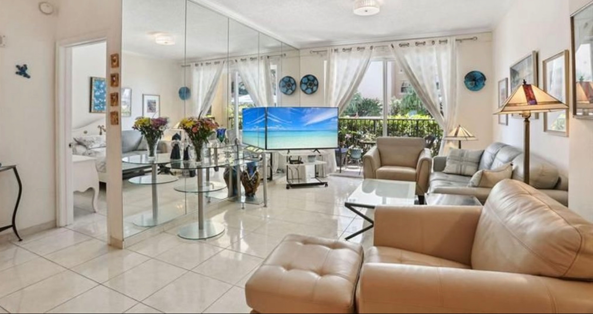 Resort Living - Photo 3