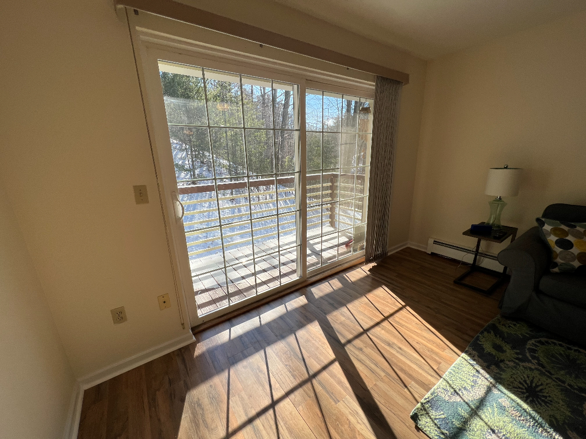 Turn-Key Condo - in Super-Convenient Burlington Location - Photo 12