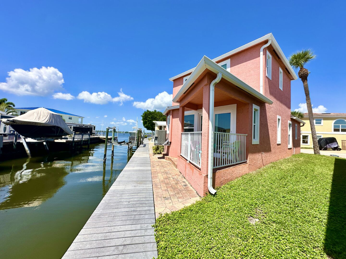 40 Water Views