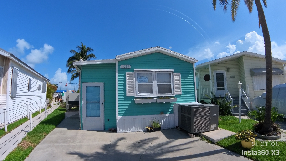 Resort Home with Beach Access 1039
