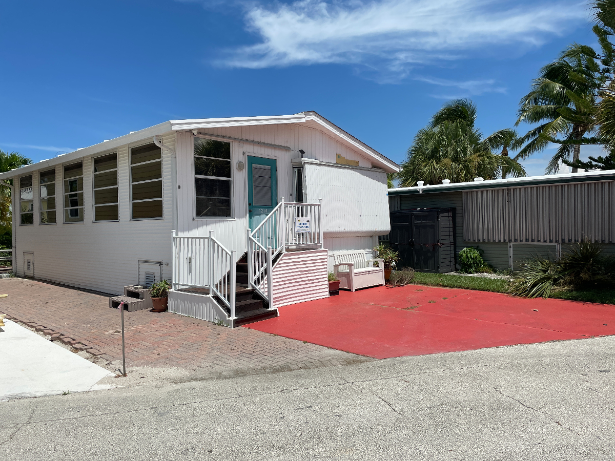 Resort Home with Beach Access 1214 