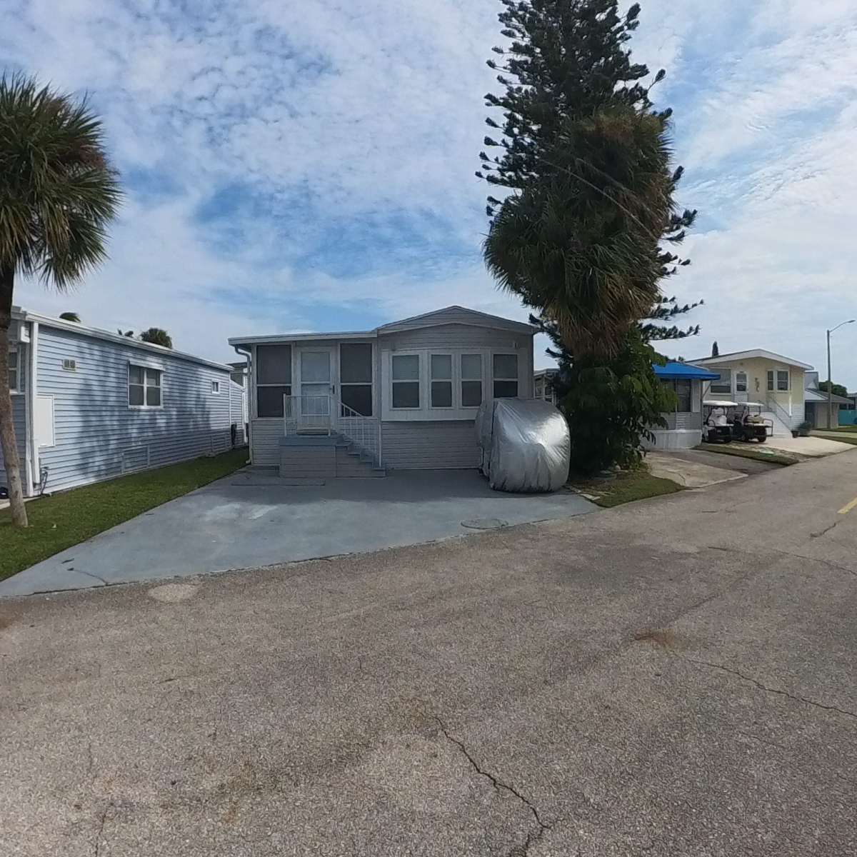 Resort Home with Beach Access 920 