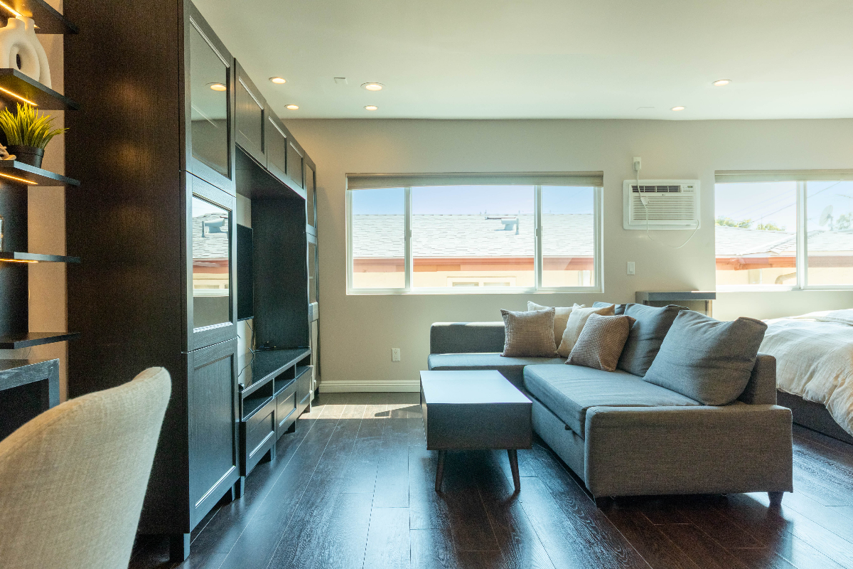 951 West Hollywood Modern Chic Studio - Photo 1