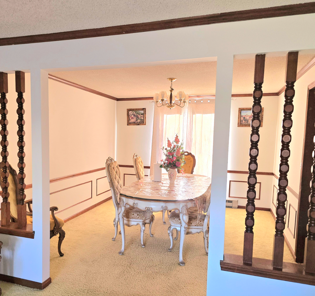 Buffalo/ Williamsville 4 bedroom 2.5 bathrooms entire house - Photo 5