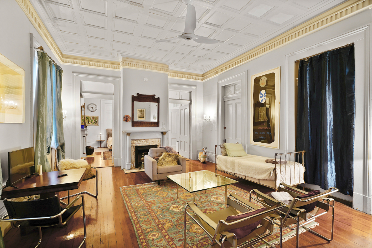 Historic Parlors Apartment