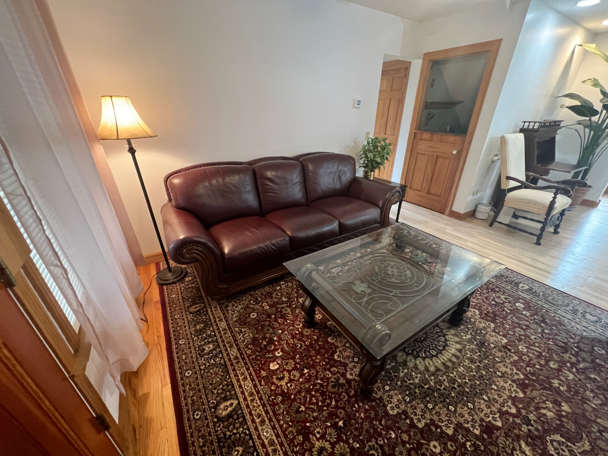 Sunny large house with pool.  10 wooded acres just five minutes from town. - Photo 11
