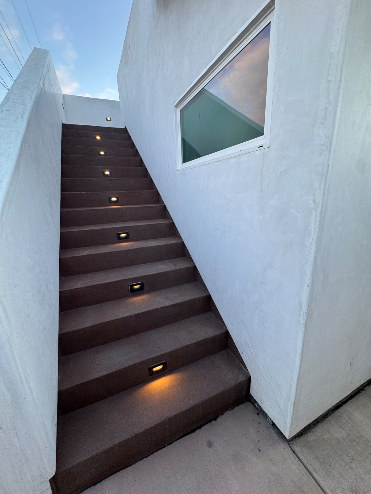 Bright, Brand-New Studio Just 5 Minutes from Ventura Beach - Photo 4