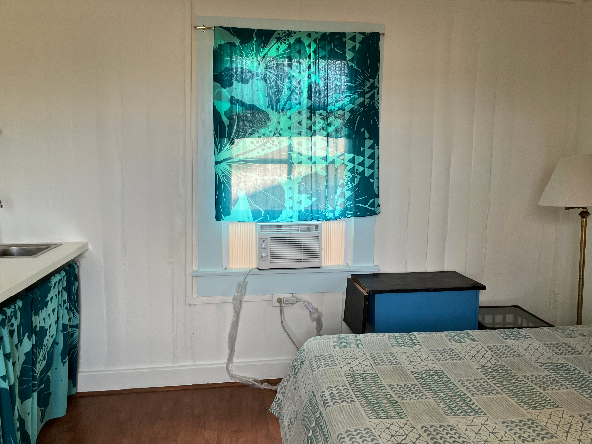 Studio Cottage with Kichenette & Bathroom in Wailuku - Photo 5