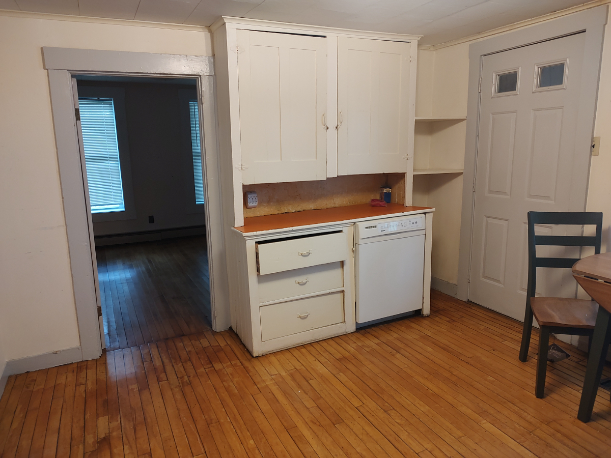 2 Bedroom 1 bath Apartment - Photo 5