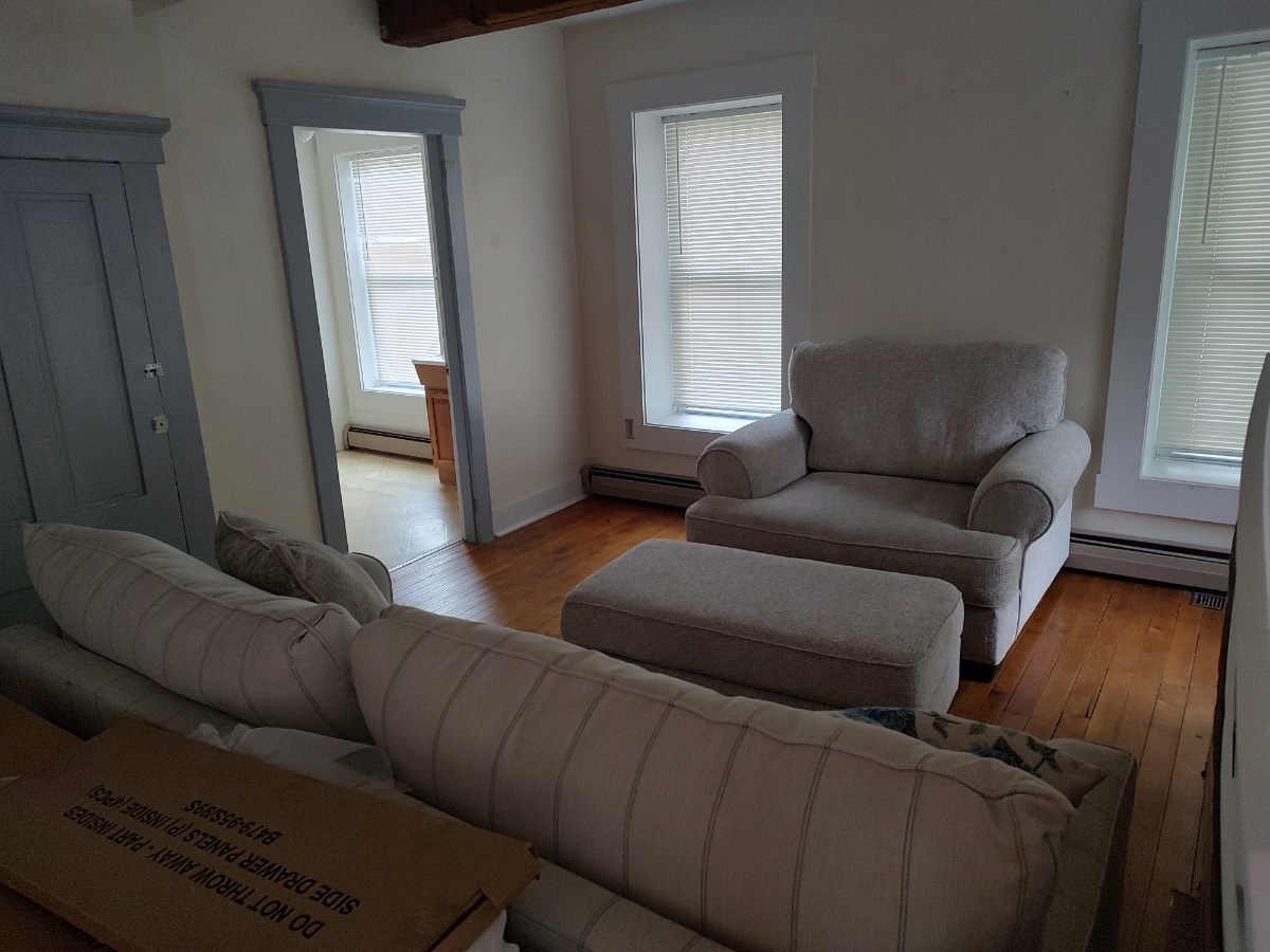 2 Bedroom 1 bath Apartment - Photo 6