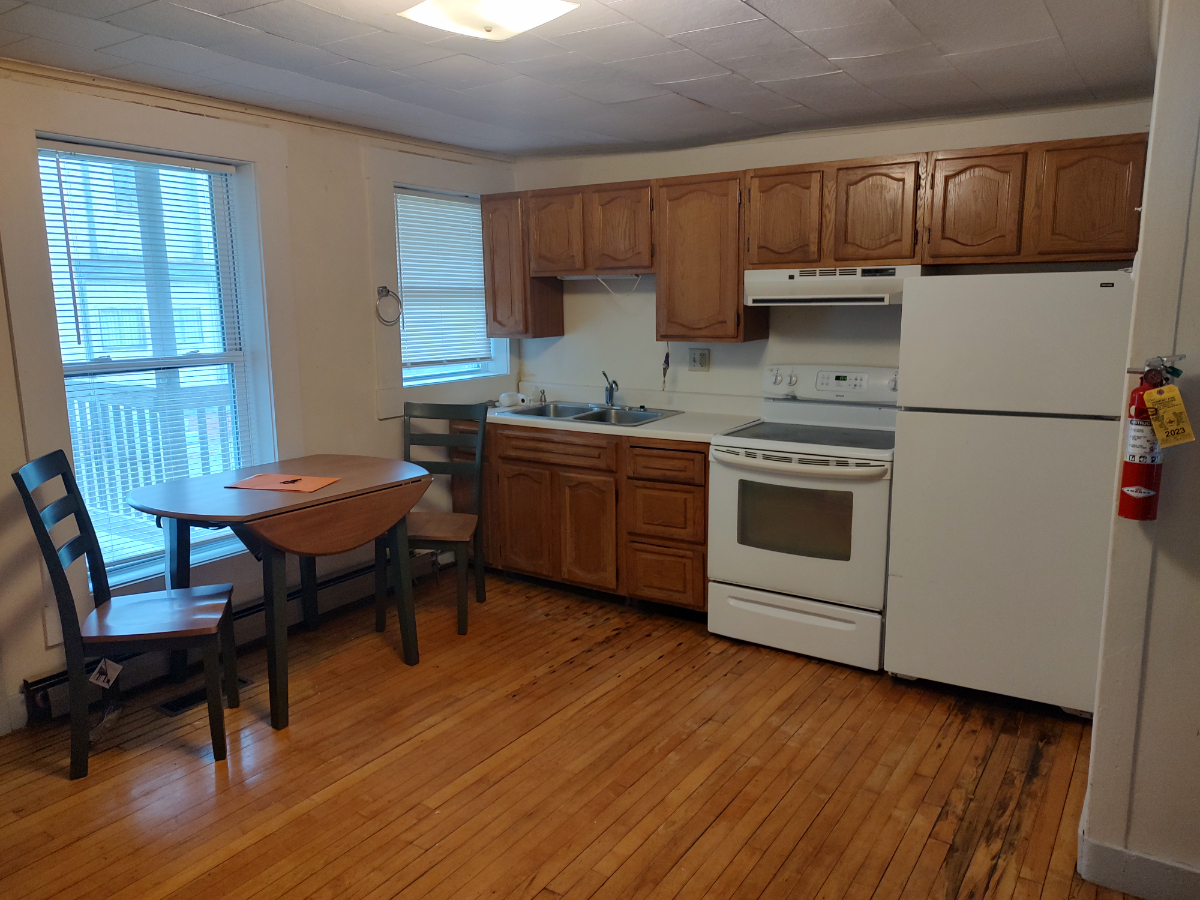 2 Bedroom 1 bath Apartment - Photo 4