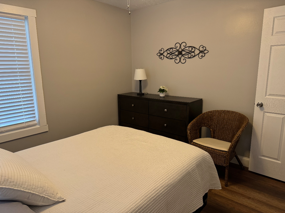 Convenient 2bed/1bath house near hospitals - Photo 6