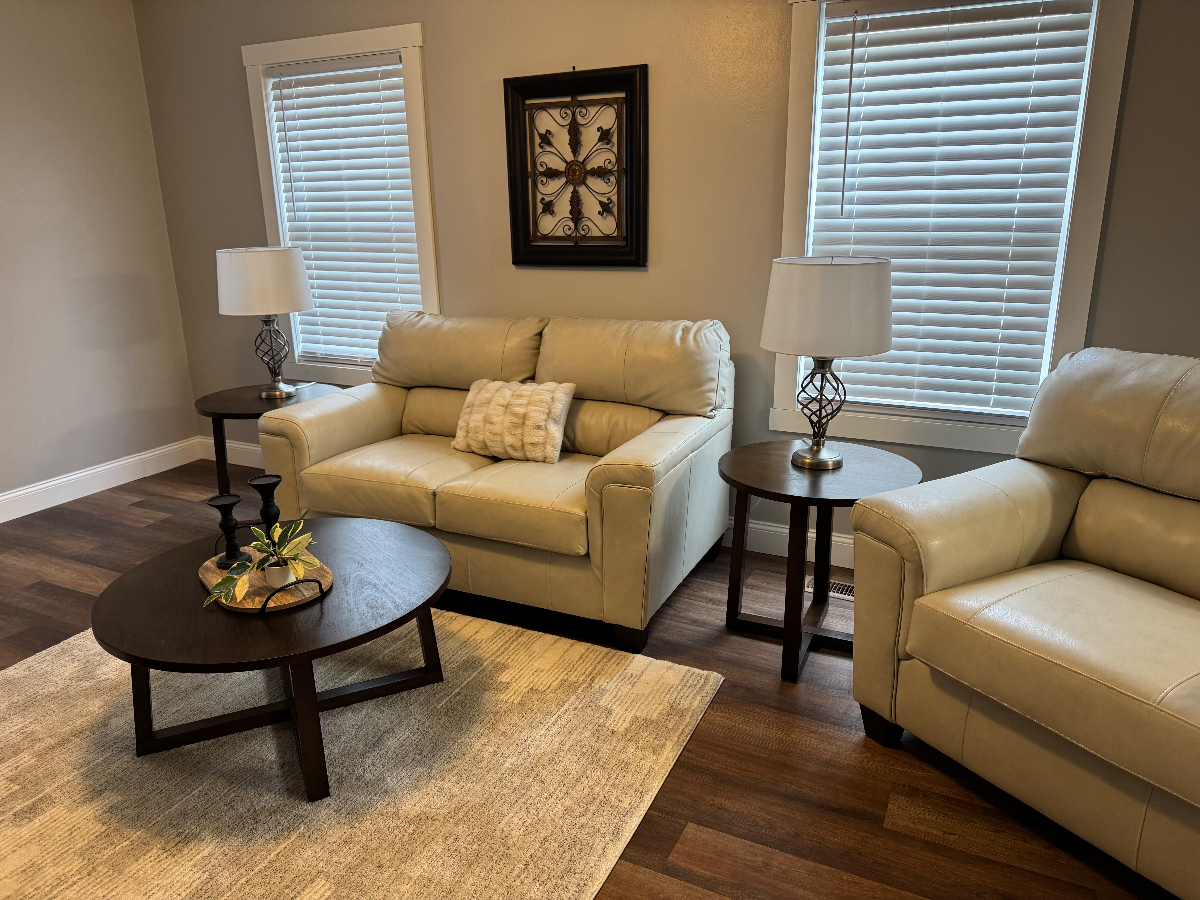 Convenient 2bed/1bath house near hospitals - Photo 10