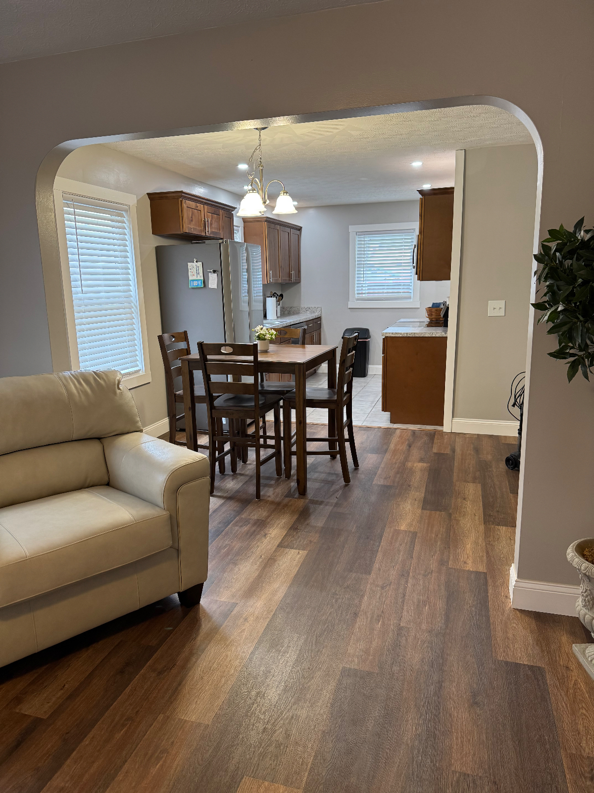 Convenient 2bed/1bath house near hospitals - Photo 12