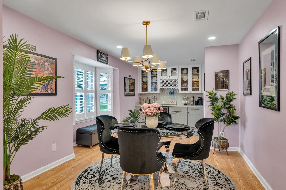 French Quarter Inspired Bedroom - Photo 6