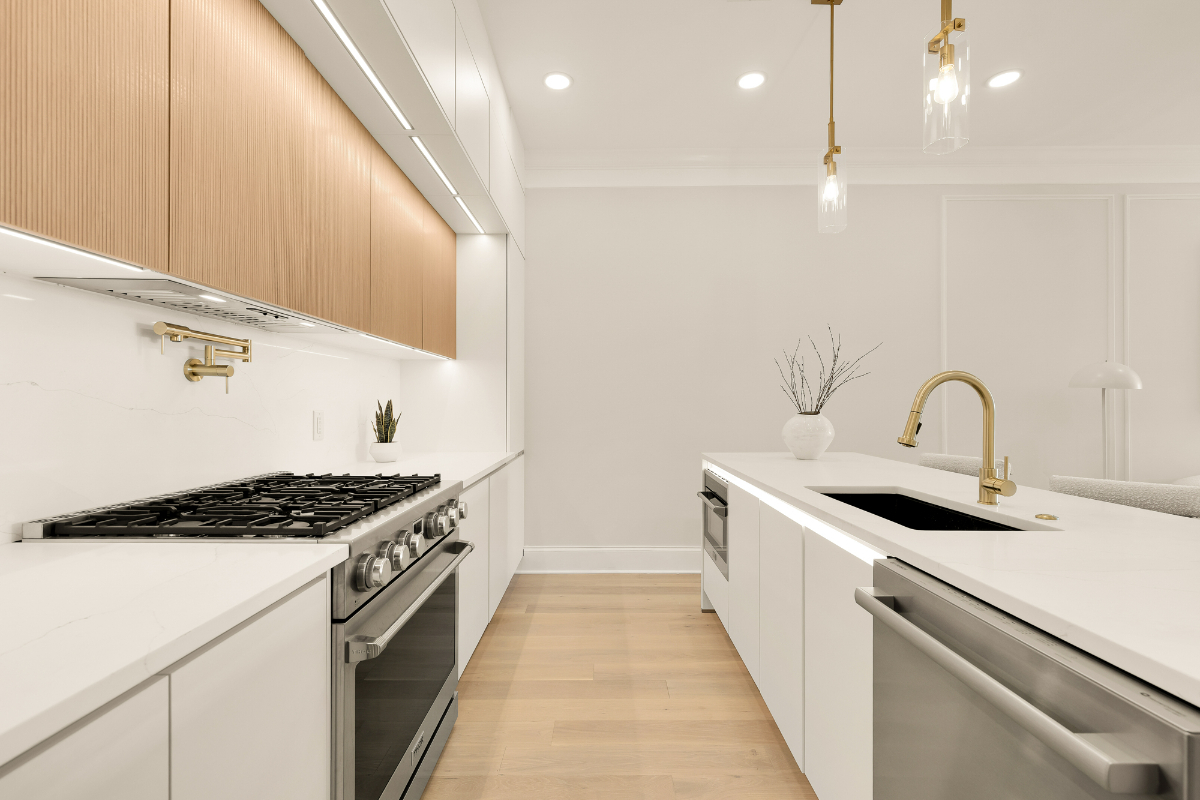 Luxury 2 BR 2 Bath & Office - Next to Howard University in upscale new building #202 - Photo 6