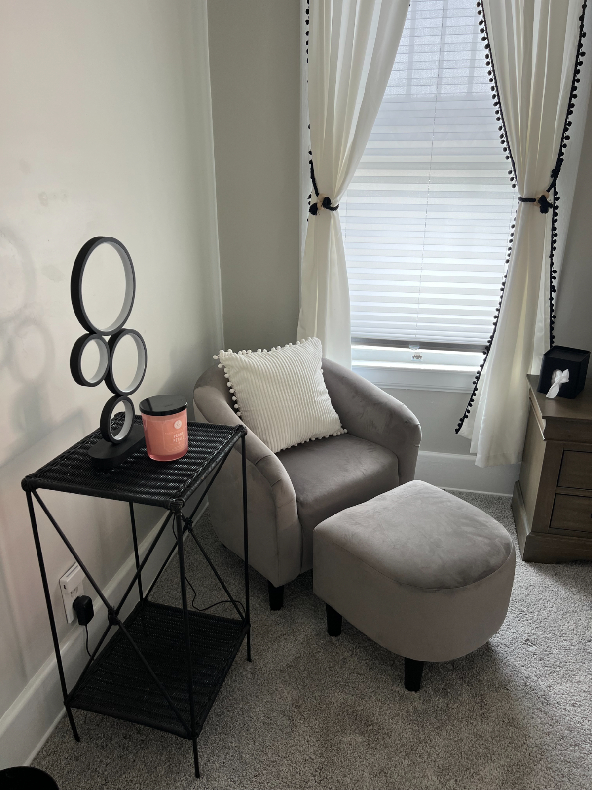 Freshly Renovated Apartment Near Fort Drum with Private Entrance - Photo 7