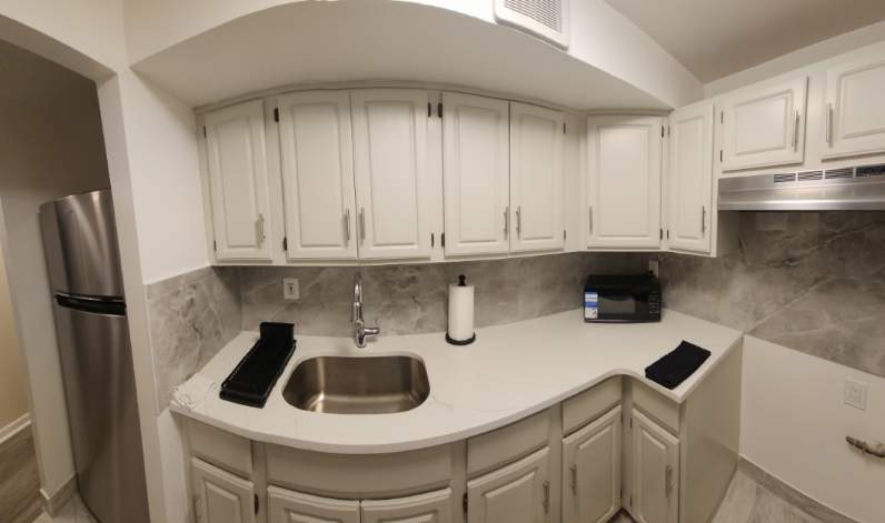 Charming and Comfortable 2-Bedroom Apartment in a Prime Brooklyn Spot - Photo 4