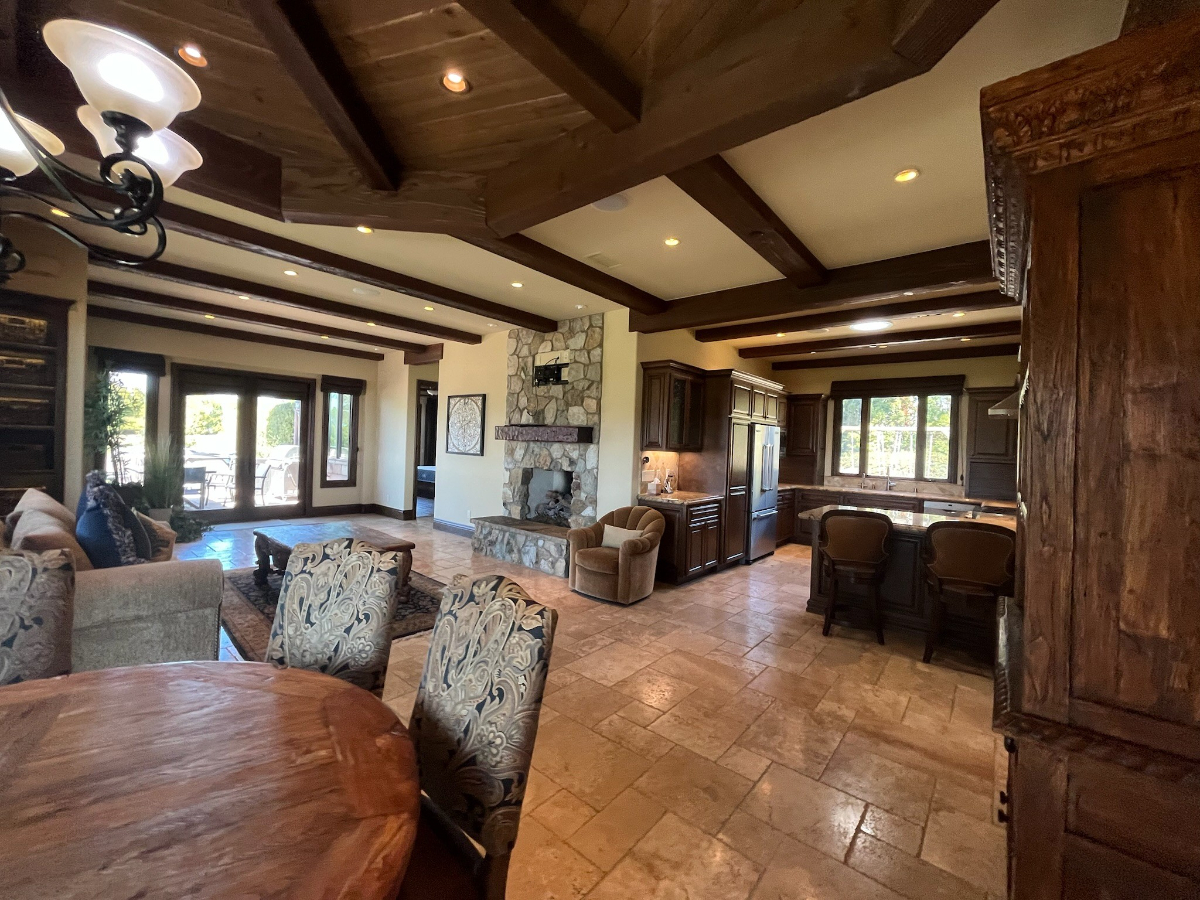 Luxury Home on Secluded Ranch - Photo 3