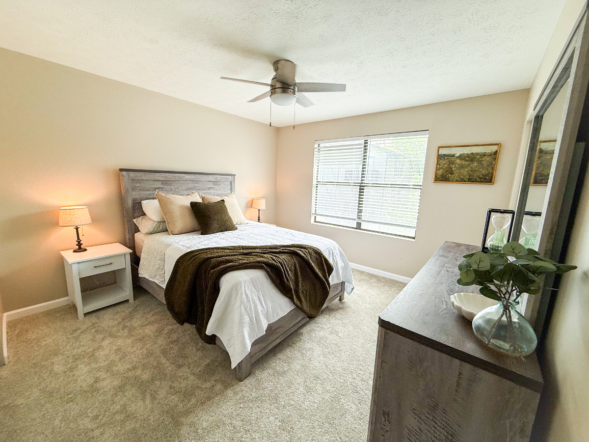 Remodeled Townhouse Near Hospital and Stadium - Photo 9