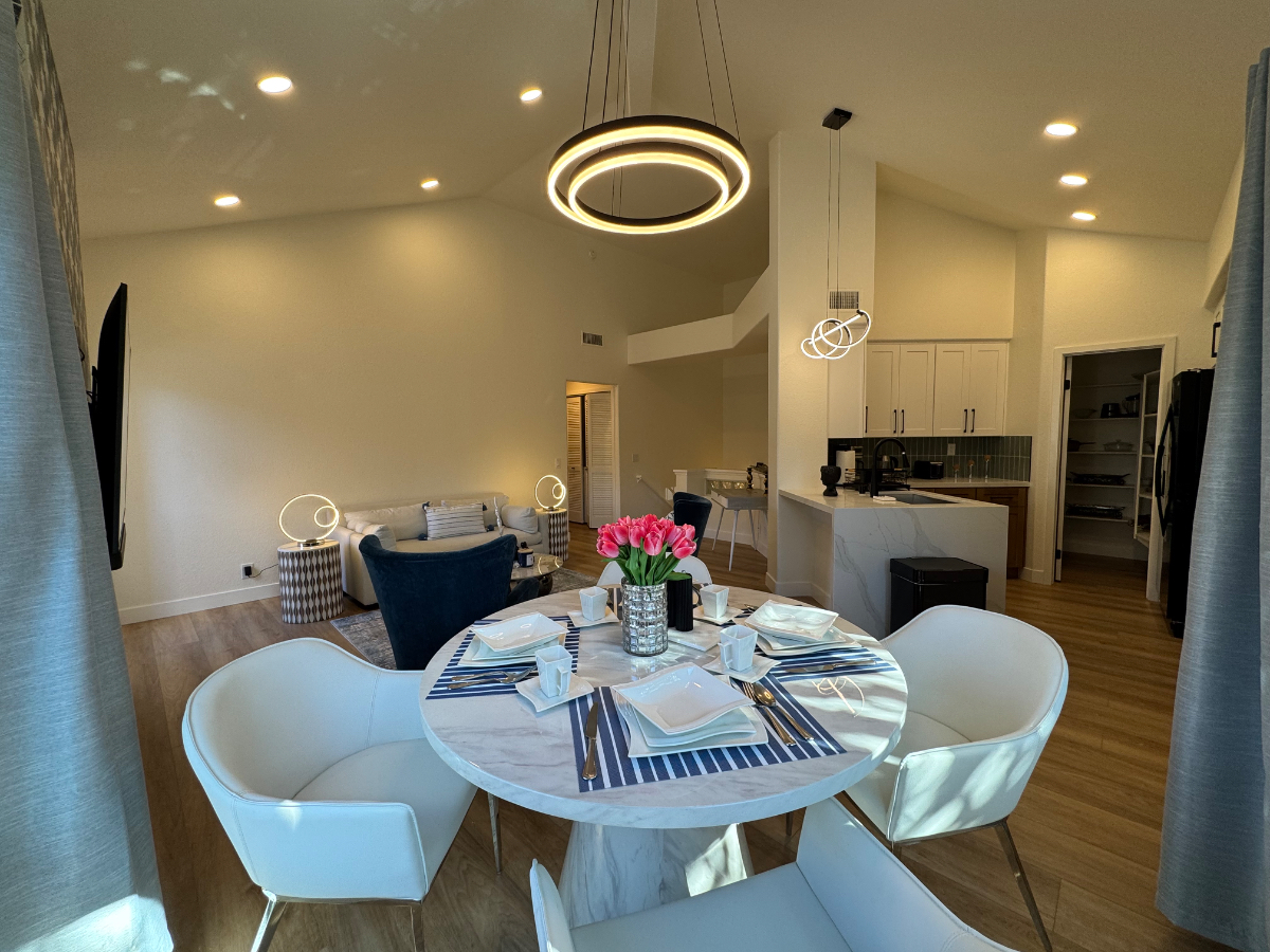 Luxury2 bedrooms condo in LaJolla fully furnished - Photo 6