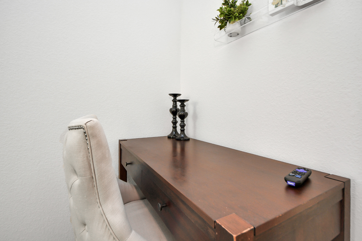 Effortless Elegance Home - Photo 6