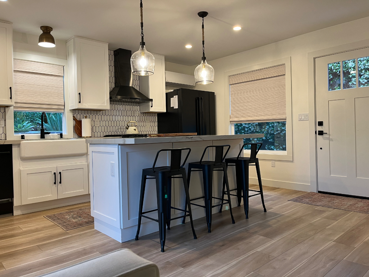 Comfy Casita - Photo 2