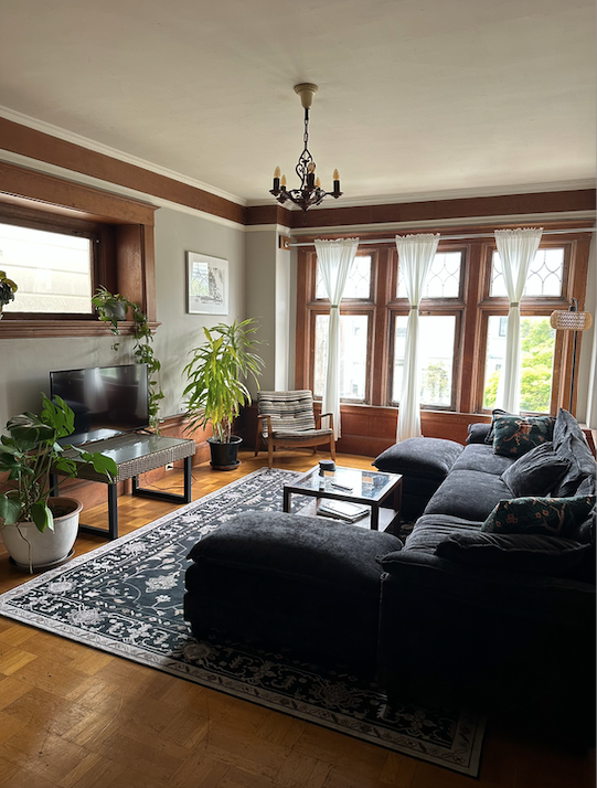 Furnished room in large Panhandle home - Photo 1