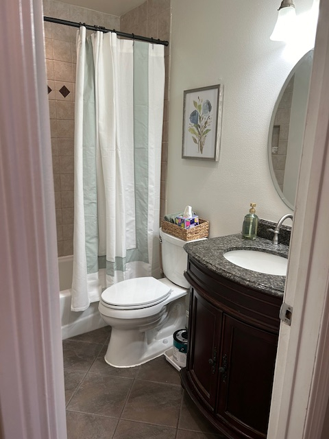 Your Sanctuary After the Shift - Private Bedroon & Bath for Heath-care Professional - Photo 4