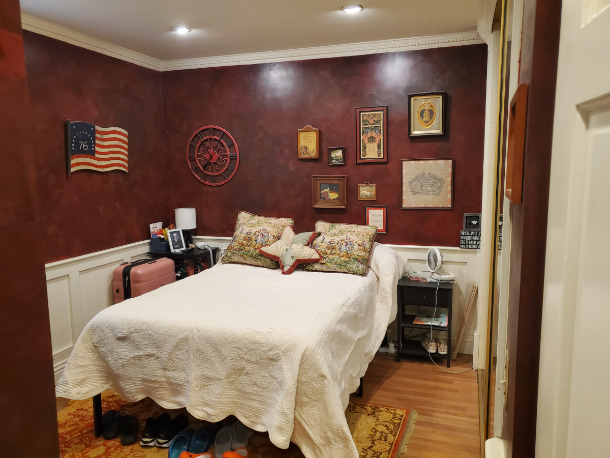 Full Bedroom