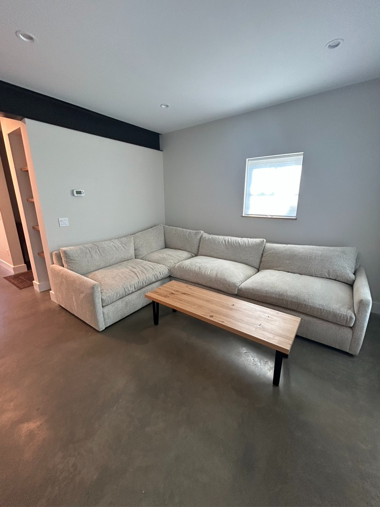 newly finished two bedroom apt - Photo 5