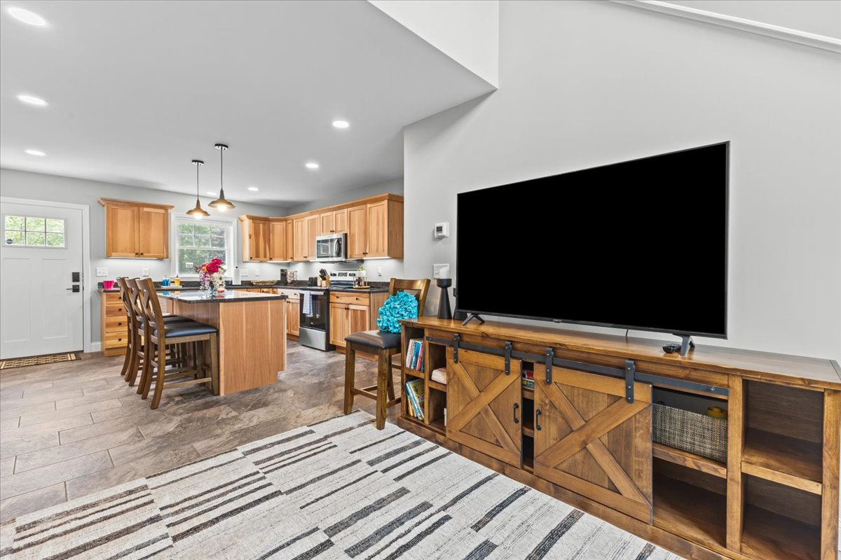 Located in the Heart of Malletts Bay - Photo 5