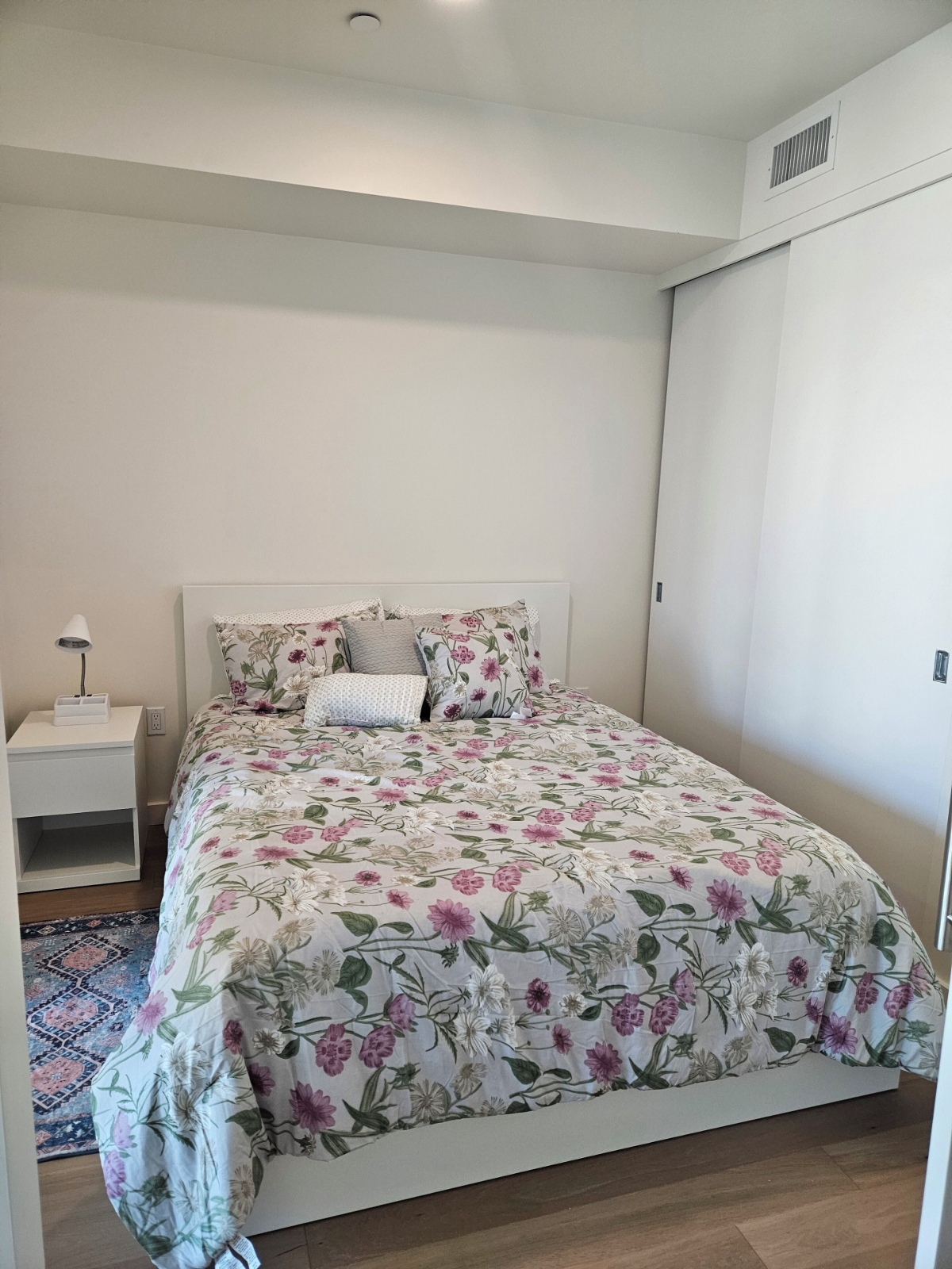 1-bedroom PENTHOUSE in downtown San Francisco, Sutter and Van Ness - Photo 4