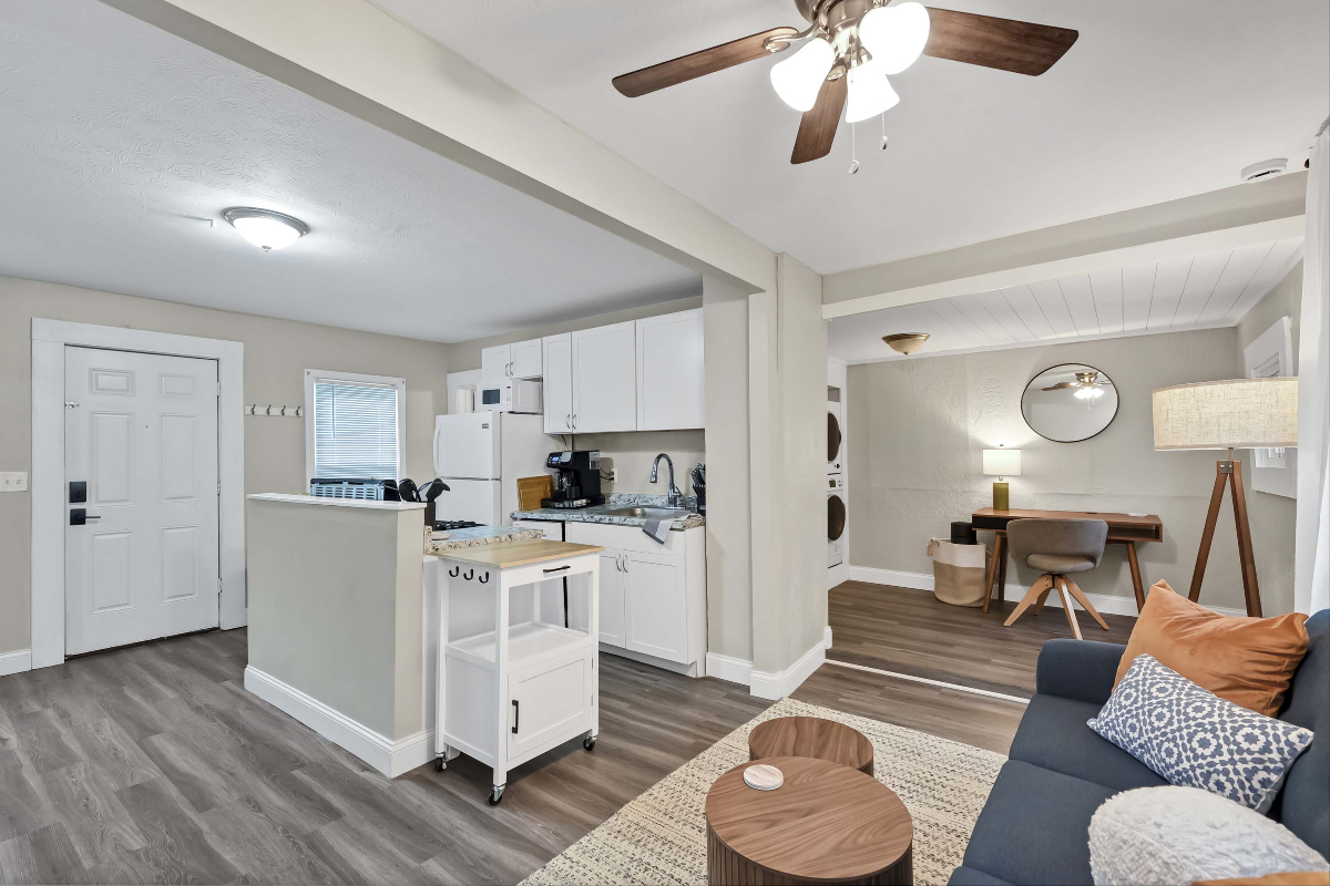 Lakewood 1BR, Office, W/D, & Pet-Friendly