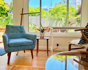 Bright One-Bedroom with Home Office & Garden Access in Chill Potrero Hill Spot - Photo 1