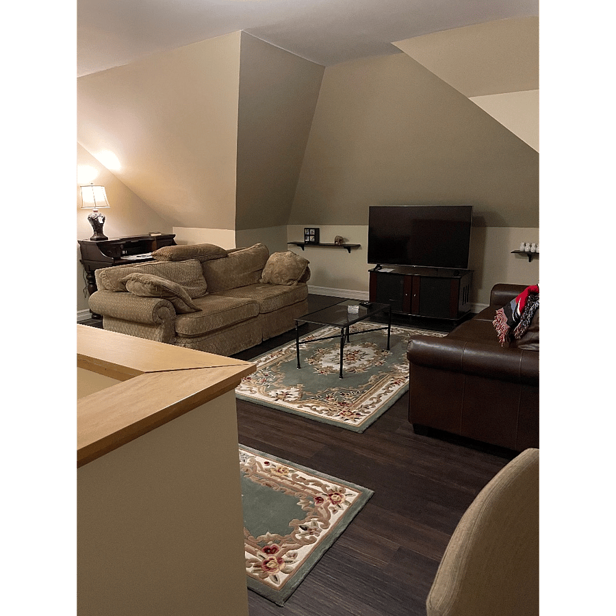 Cozy luxury,  w/attached garage in Rochester/Penfield/Webster area - Photo 4