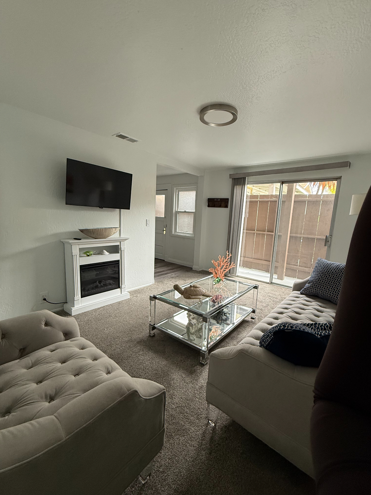 QUIET, SAFE 1 BEDROOM IN DOWNTOWN SB - Photo 4
