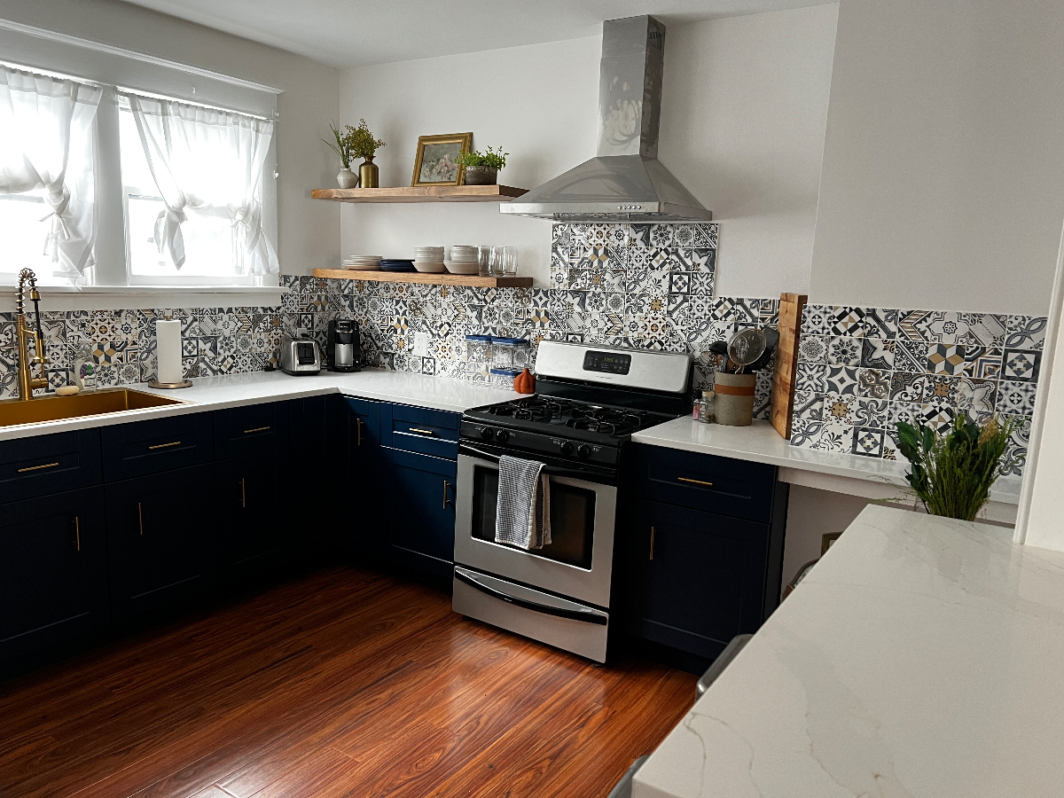 3 Bedroom North Buffalo Apartment with balcony, walking distance to Hertel Ave. - Photo 5