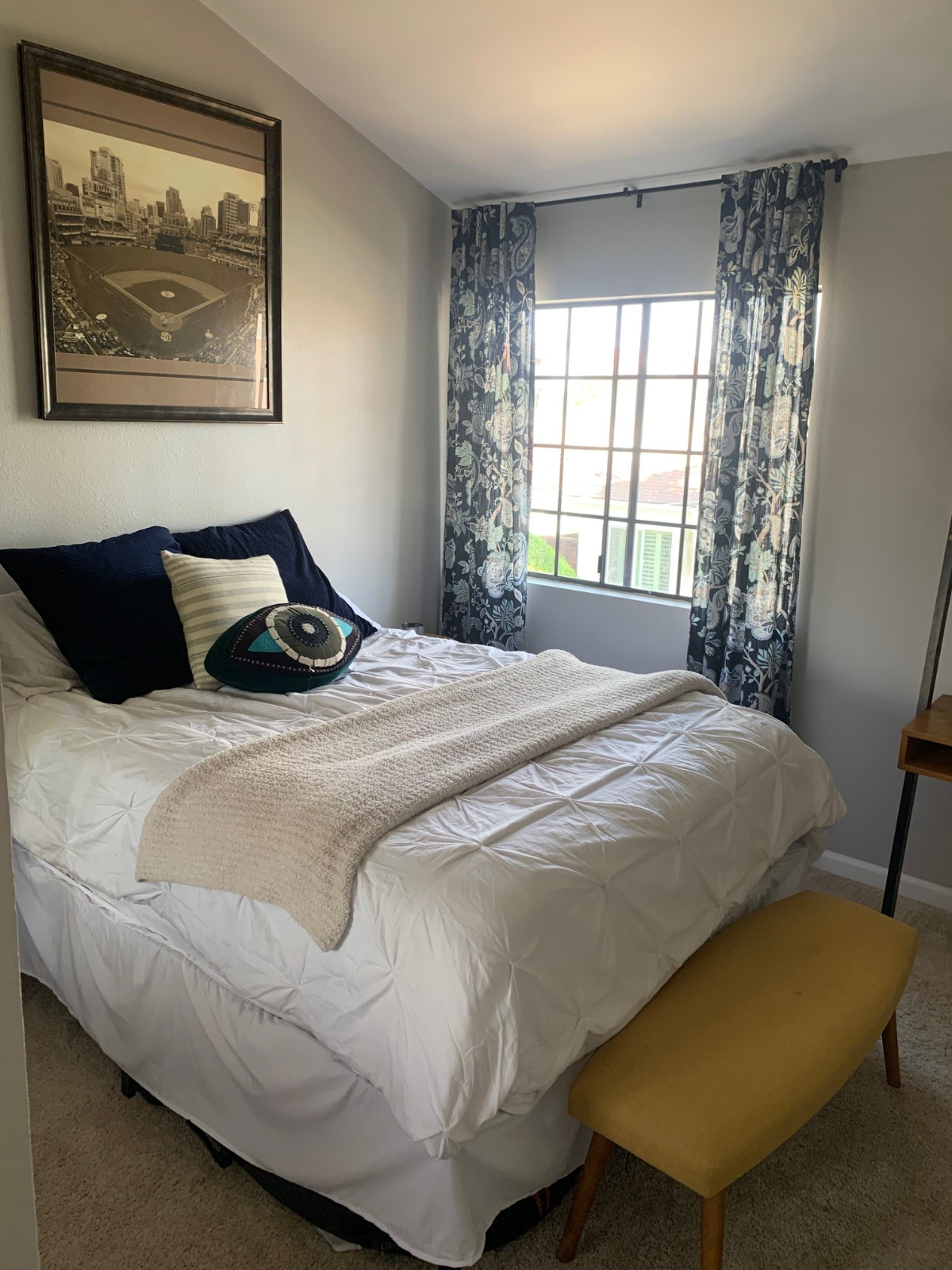 Pacific Beach Gem - Private room/bath, parking & laundry - Photo 1